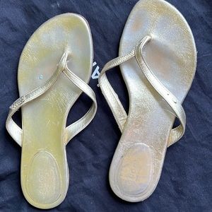 Gucci flip flops